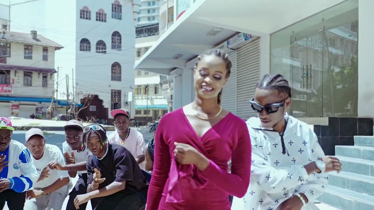 Amido-Amadarp_Jorolina (Officiel-Video)