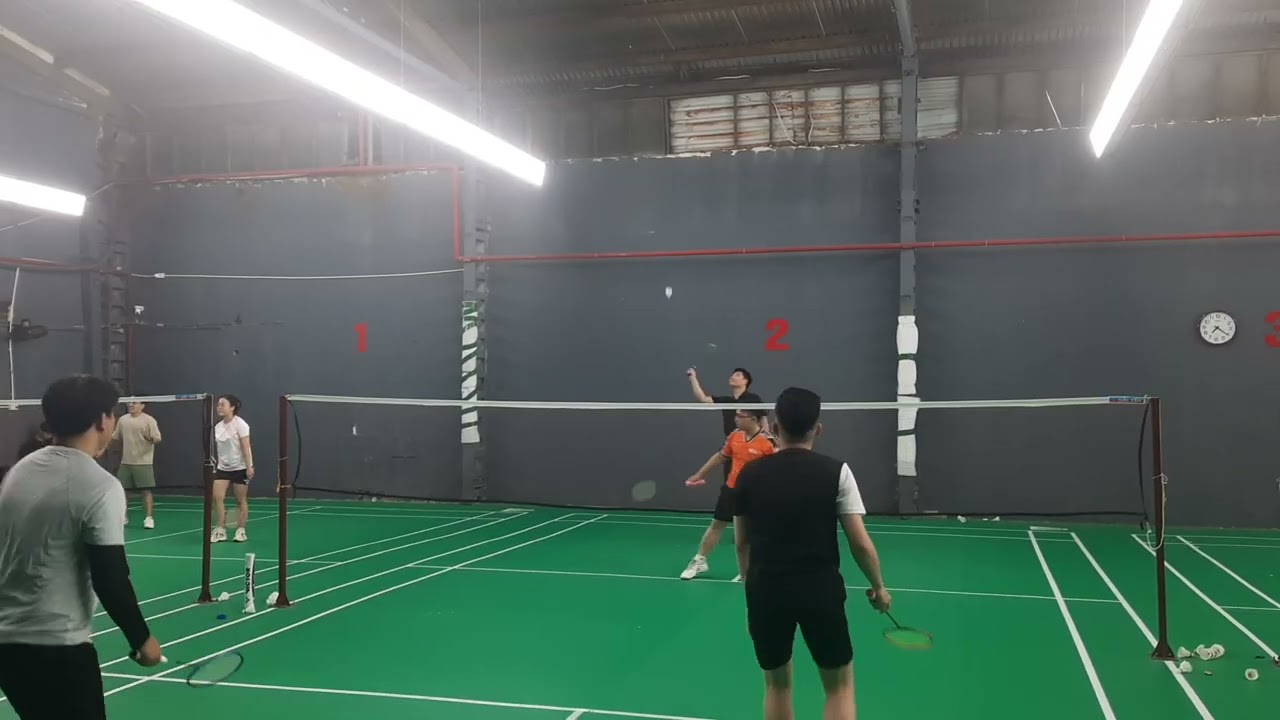 Quang Hoàng vs Hiệp Hưng