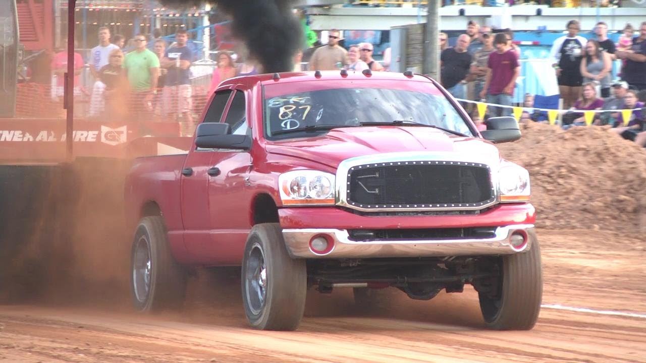 Big Class of 2.5 Diesel 4x4 Trucks Pulling At Delta