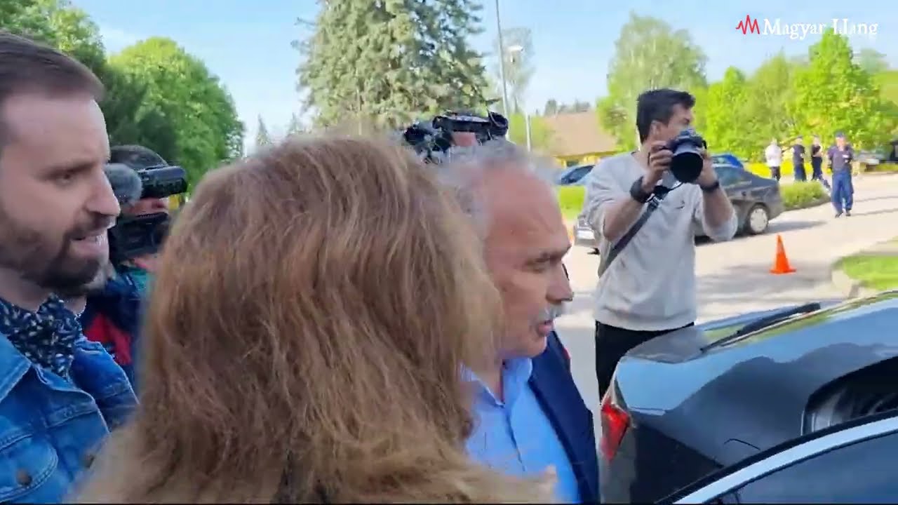 Sietve hagyta el Bábolnát az agrárminiszter