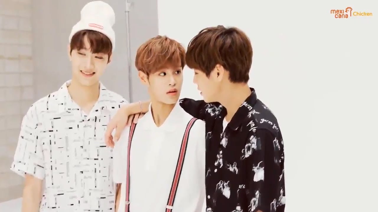 winkhwi박지훈 이대휘when you look at him❤park jihoon and lee daehwi