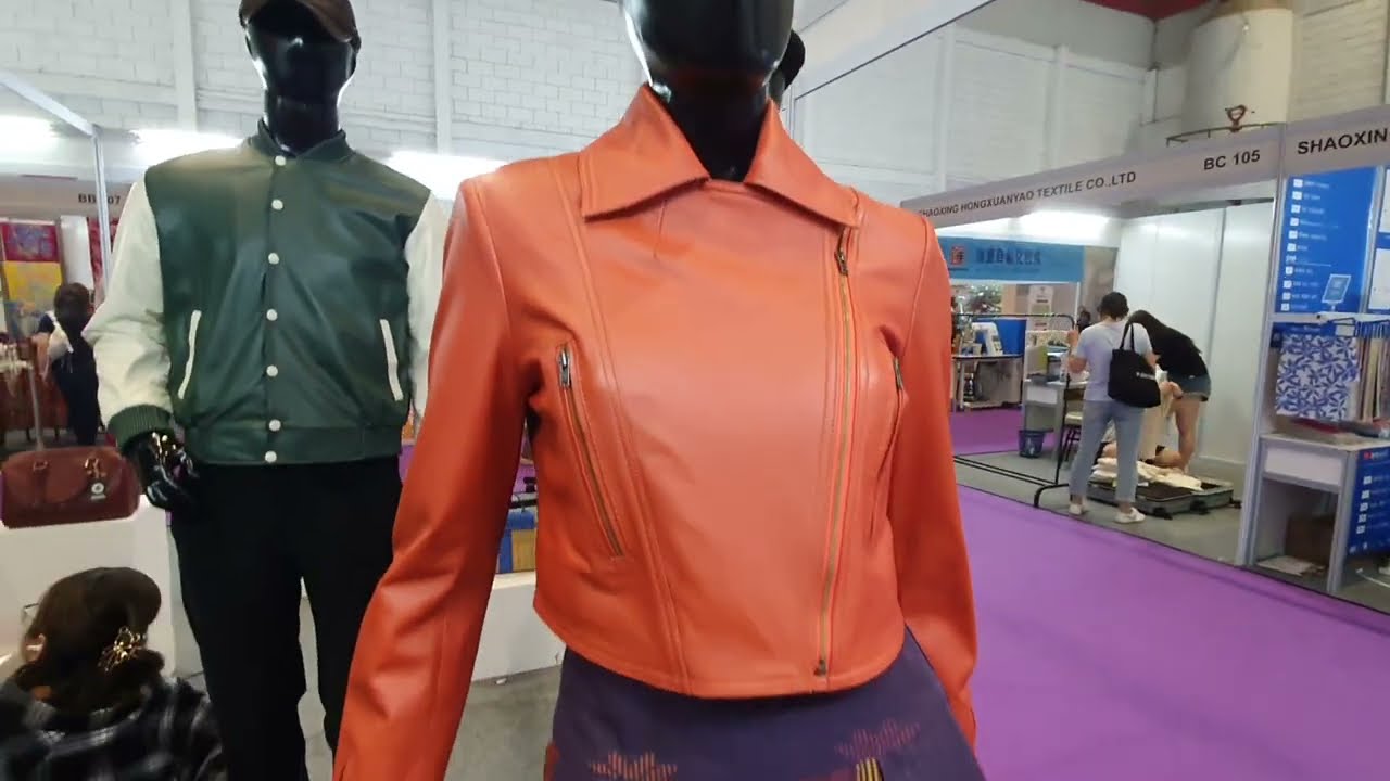 ILFO and IGF 2024 Pameran Kulit Bahan jaket Sepatu Tas di Jiexpo