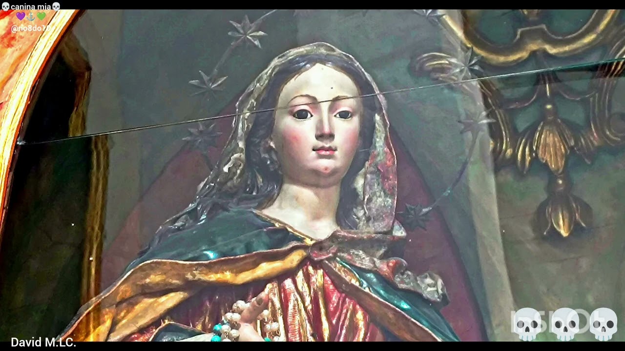 Iglesias de Sevilla.                       Tras sus Puertas