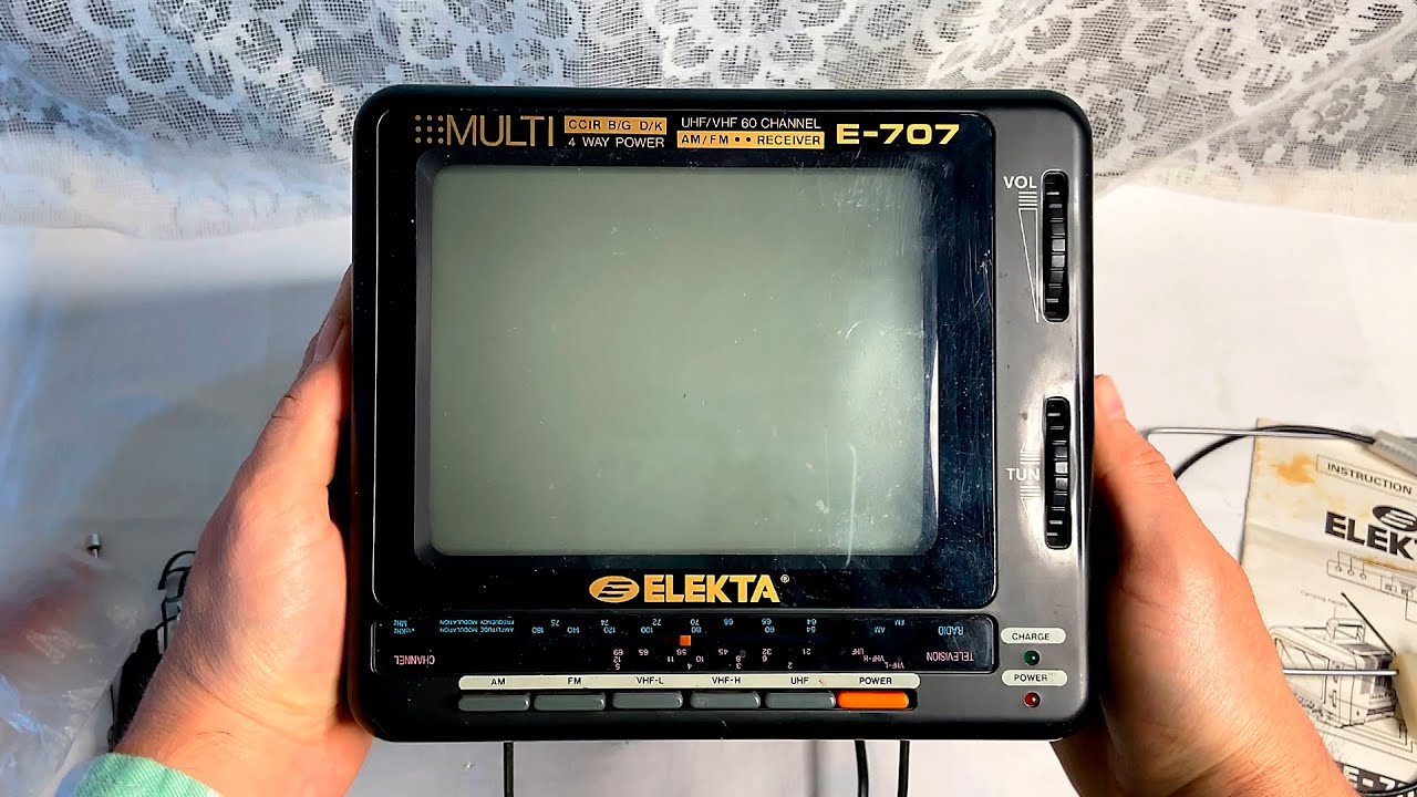 Portable TV with AM/FM Radio | Unboxing and Connecting to a VCR