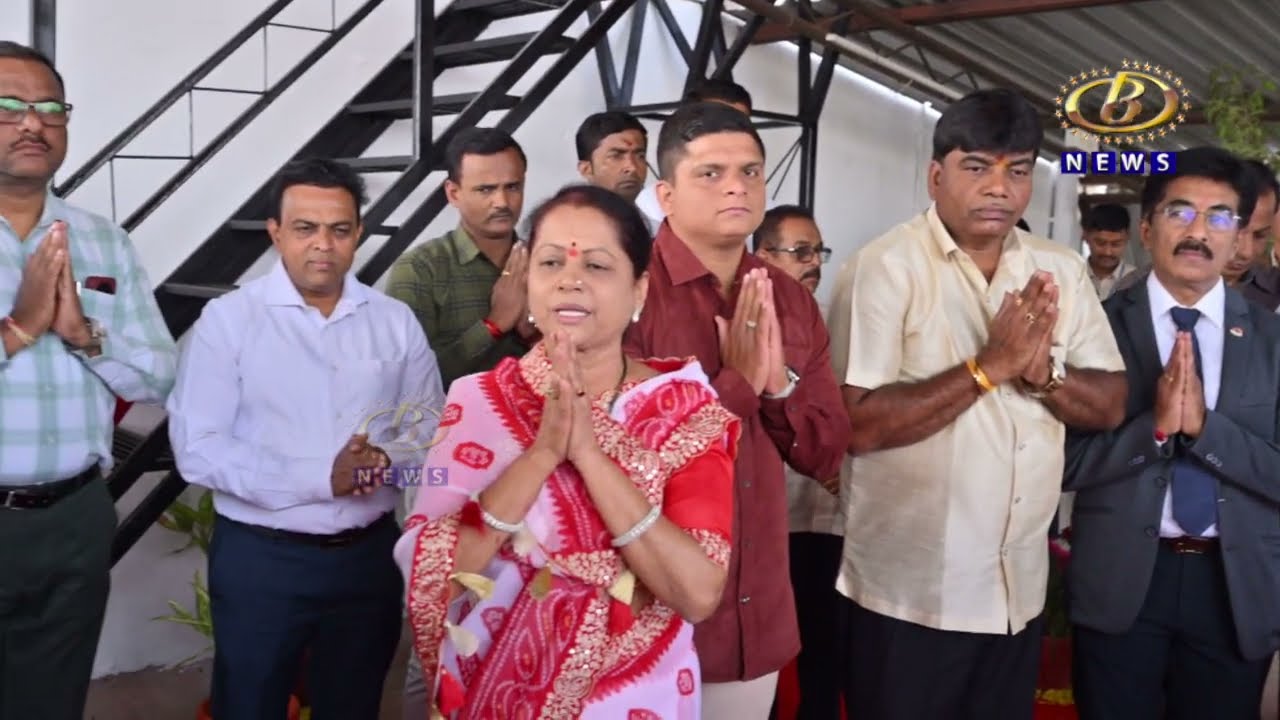कोल्हापूरातील पार्श्वनाथ सहकारी बँकेचा २८ वा वर्धापन दिन विविध उपक्रमांनी साजरा