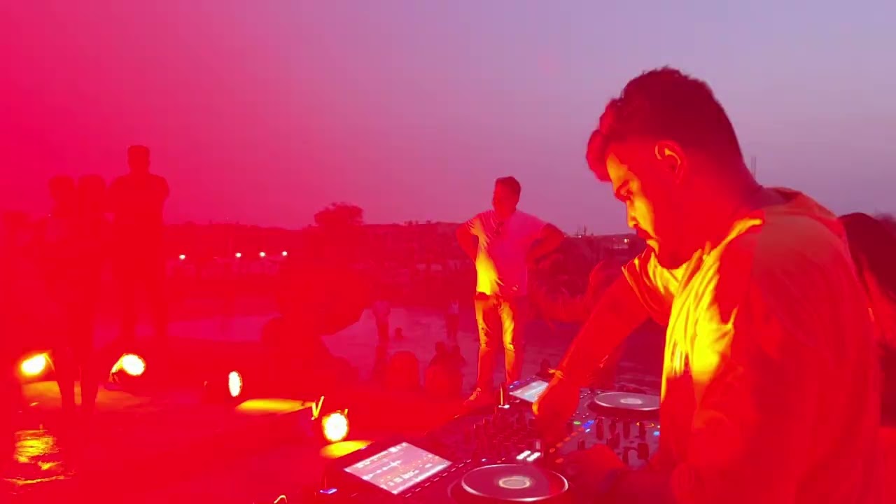 This is how I singing out my sett.|| DJ Aayush || live || wonderland Waterpark
