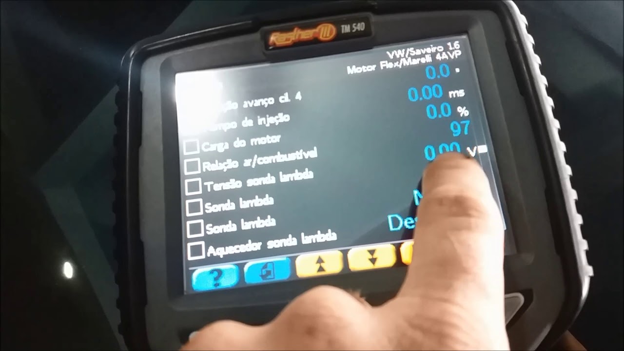 SAVEIRO G4 1.6 AP - Marcha lenta oscilando