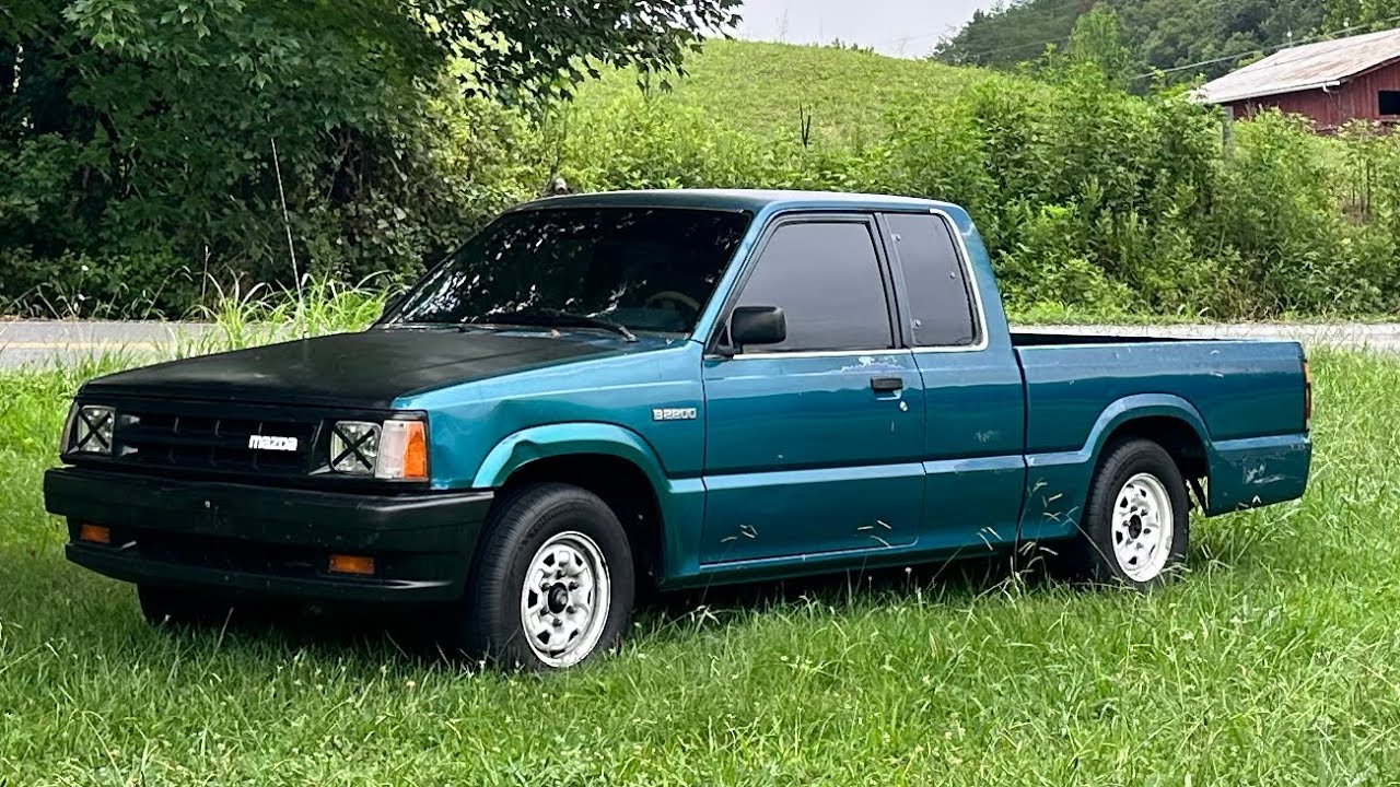 1992 Mazda B2200 update / walk around 