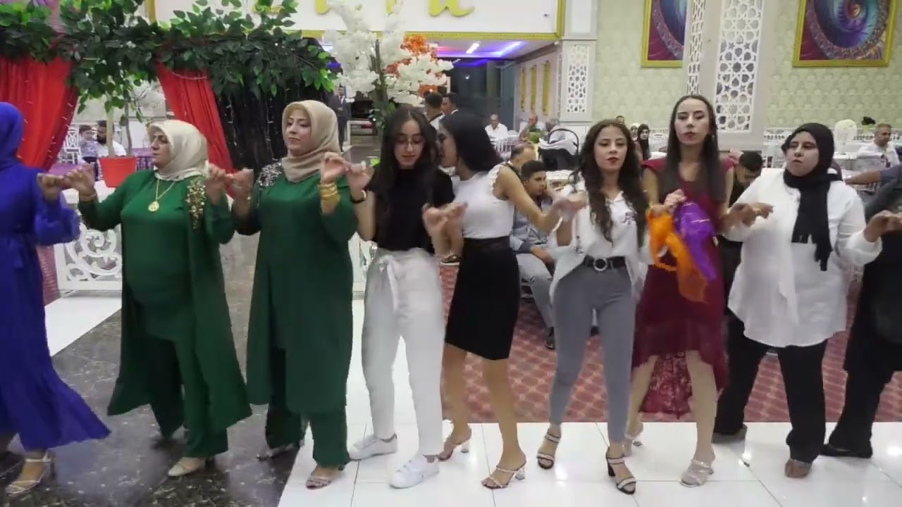 ÖZGE MUZAFFER KINA