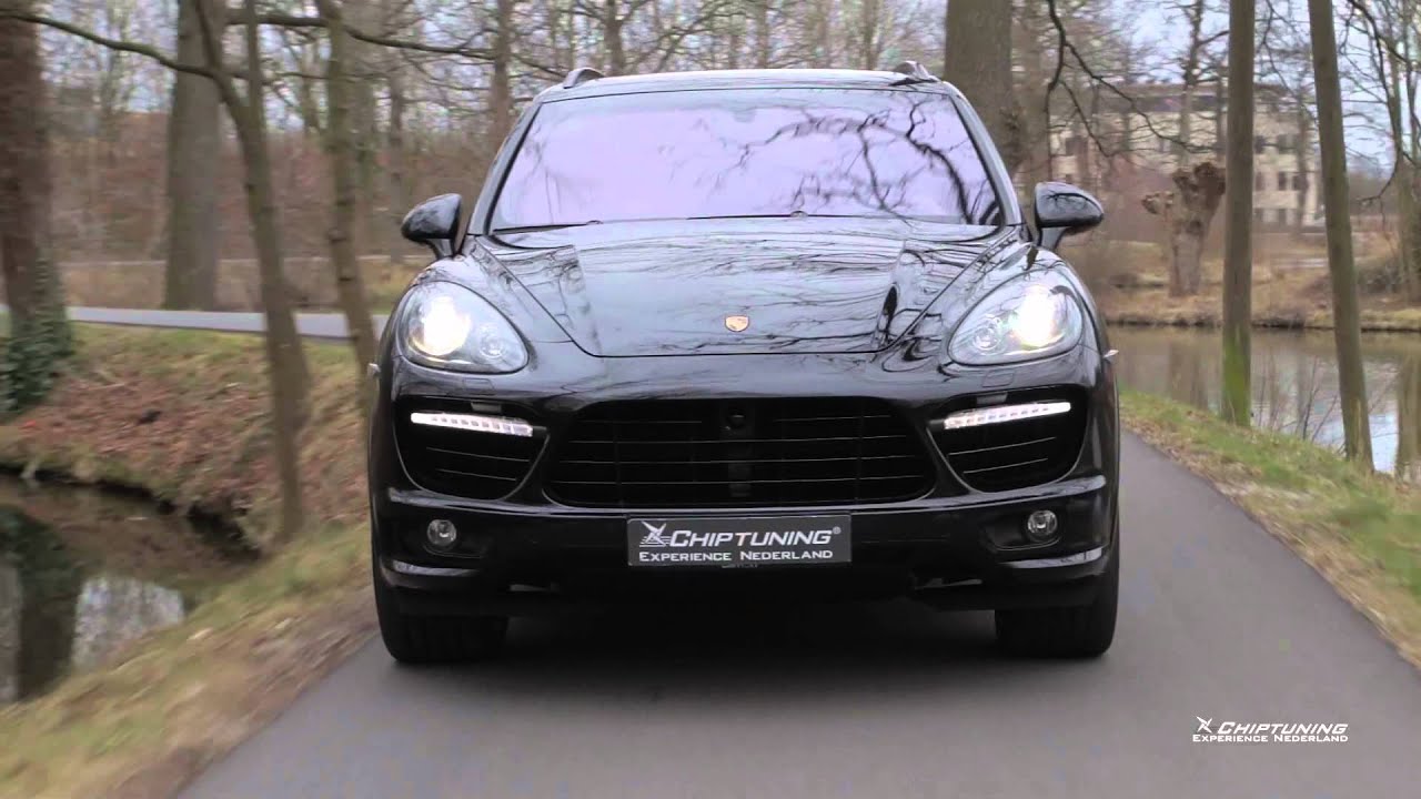 Porsche Cayenne Turbo (958) with Akrapovic Exhaust (REVS) & Tuning