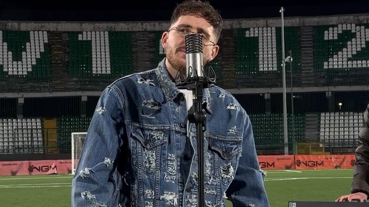 Il ritorno di O'Tsunami con un video allo stadio Partenio-Lombardi