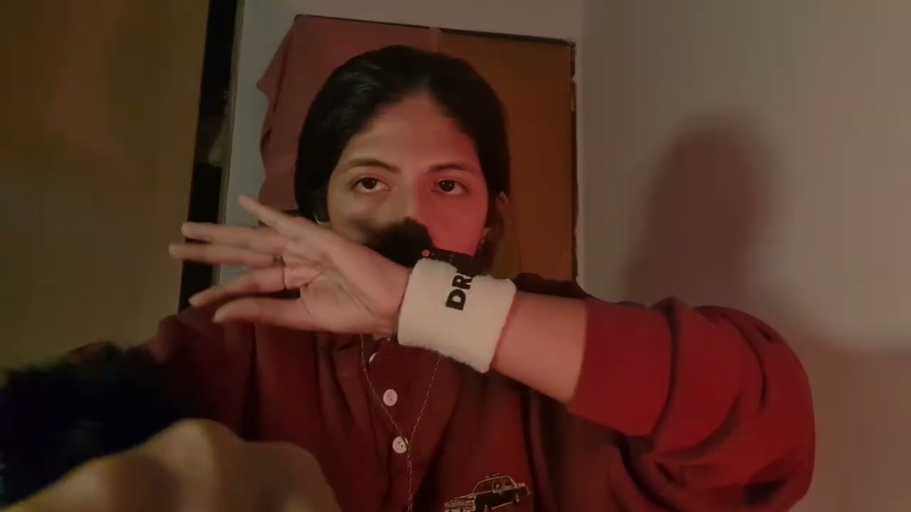ASMR VISUAL TRIGERS 😎 🤲🏽 hand Movements, Tapping, hand sounds and whispering 