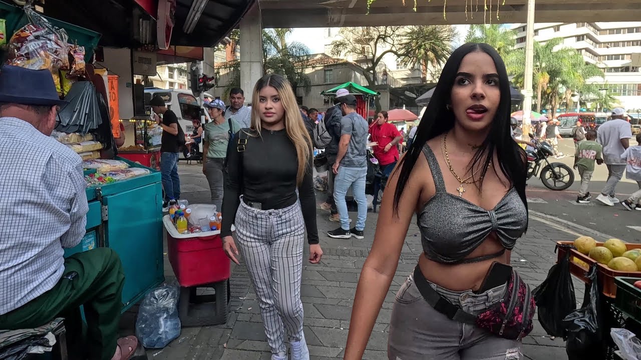 🇨🇴Life in Medellin Colombia - The Country of Extremely Beautiful Women