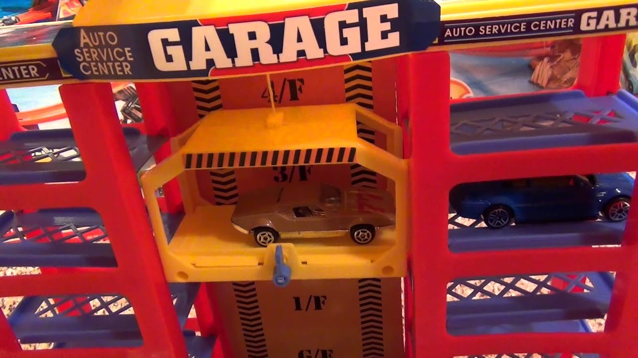 Modern Parking Garage Playset - Unboxing and Review
