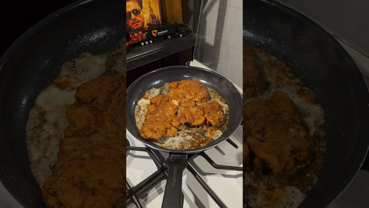 x-mas 2025 : chickenfillet in eggs-breadcrums. Kippedij in eieren en paneermeel 26-12-2025.
