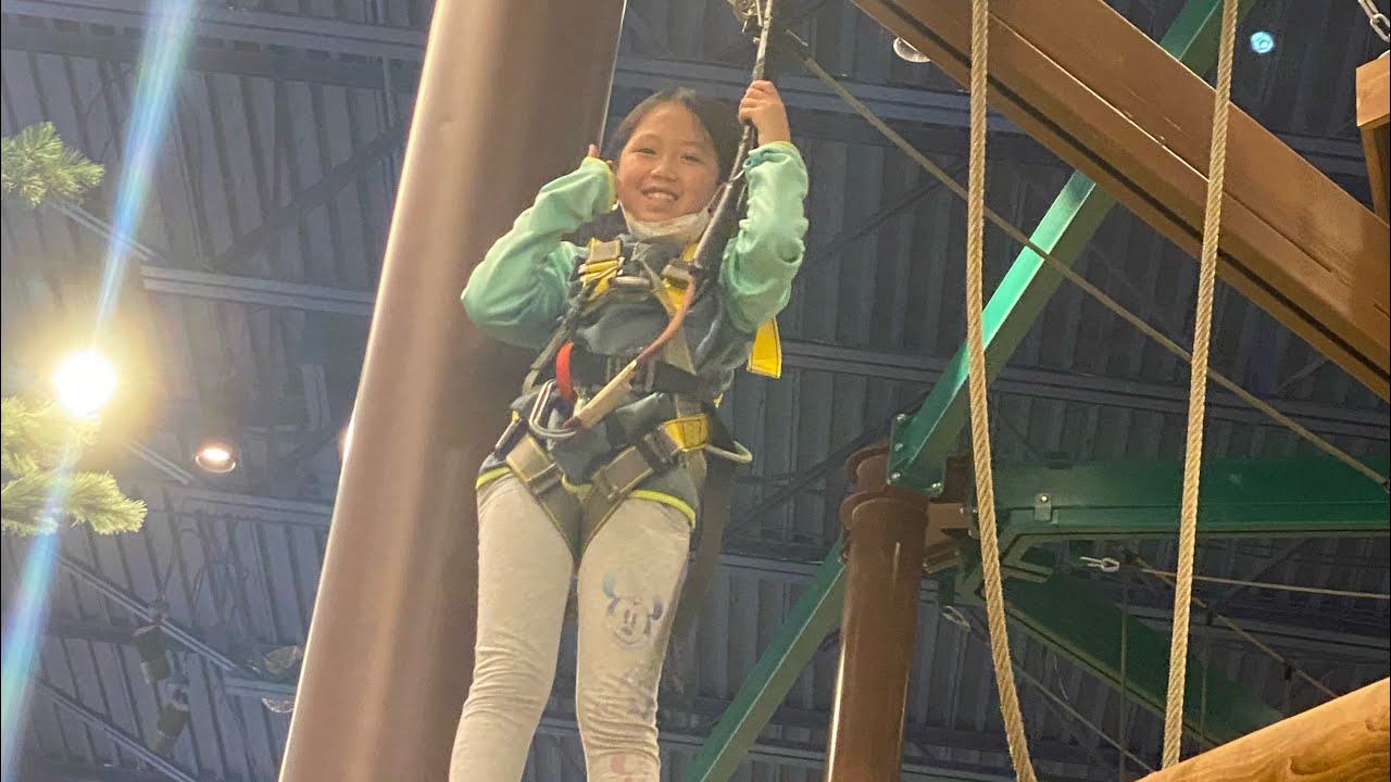 Howlers Peak Ropes Course at Great Wolf Lodge Water Park