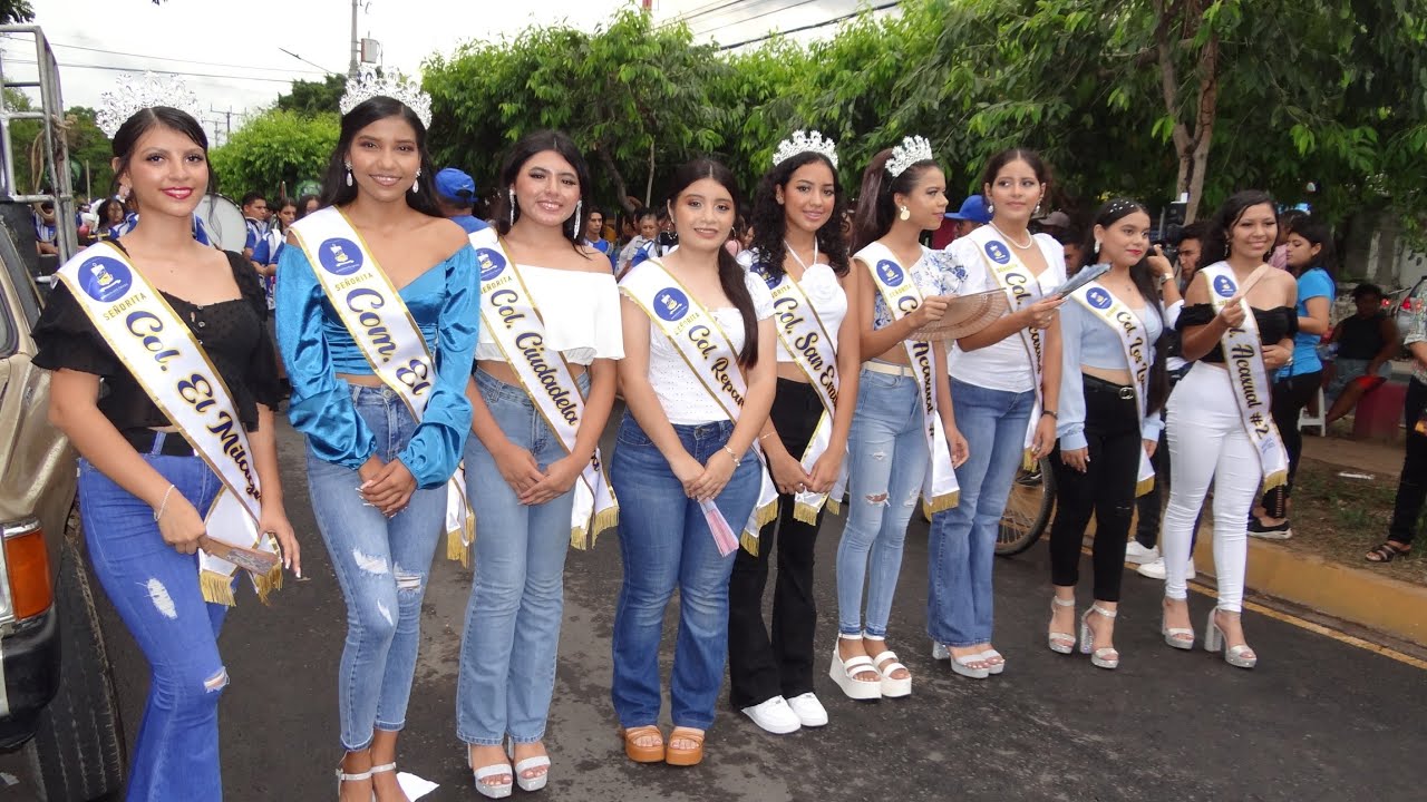 Desfile del Correo Acajutla 2024. Sonsonate, El Salvador.