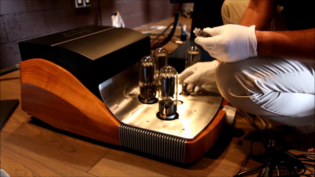 Unison Research Reference Pre-Power Tube Amplifier