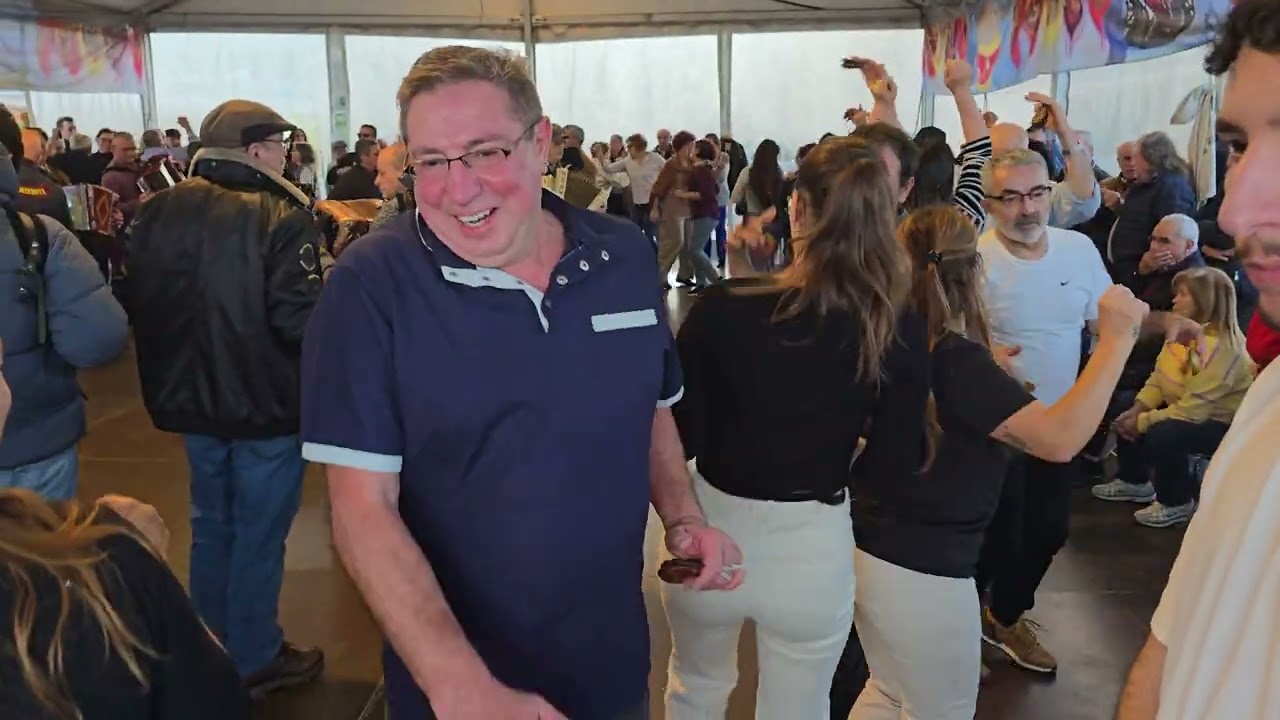 TARDE DE DOMINGO COM BOA DANÇA NA CAPITAL DO VIRA P.DA 18 DE JANEIRO 2026 GOSTOU SUBSCREVA O CANAL