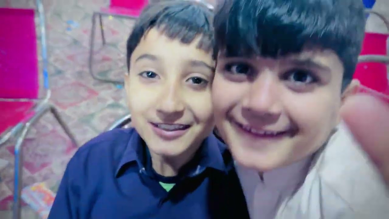 MERE YAAR KI ENGAGEMENT❤️🌼 DOSTON KY SATH KONSI LANGUAGE BOLI!?🙂