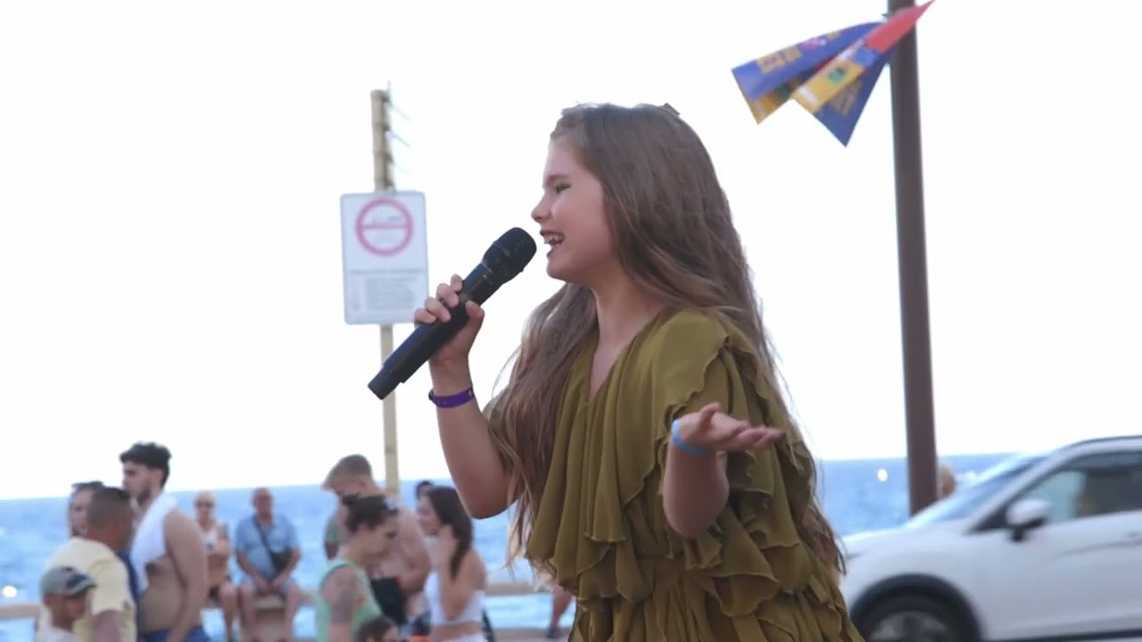 Arijana Elžbieta Jonikaitė - Medžiai melagiai
