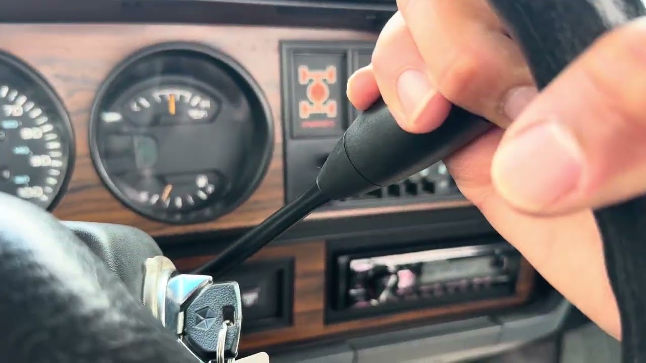 1991 Ram W250 Interior & 4X4