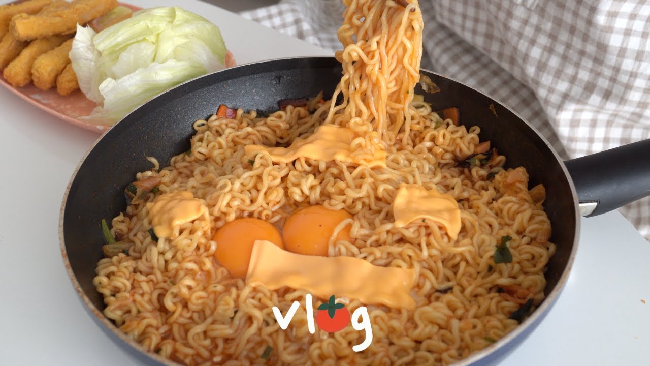 ENG) 먹다보니 11월.. 그렇다면 가을 제철음식을 먹는 수 밖에   / 쿠지라이식 라면 / 시바 당고 / 감바스,스팸무스비,오리두부쌈