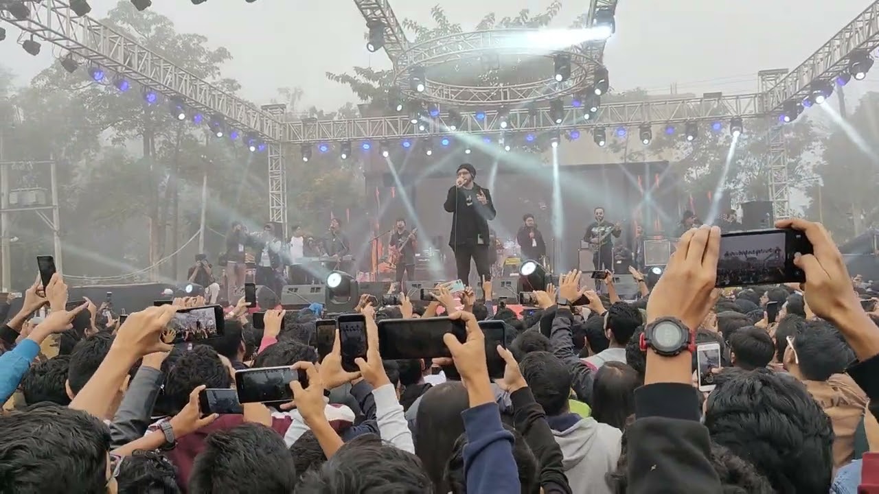 Obak Bhalobasha | অবাক ভালোবাসা - Warfaze (Live at CUET rag) [28-01-2023]