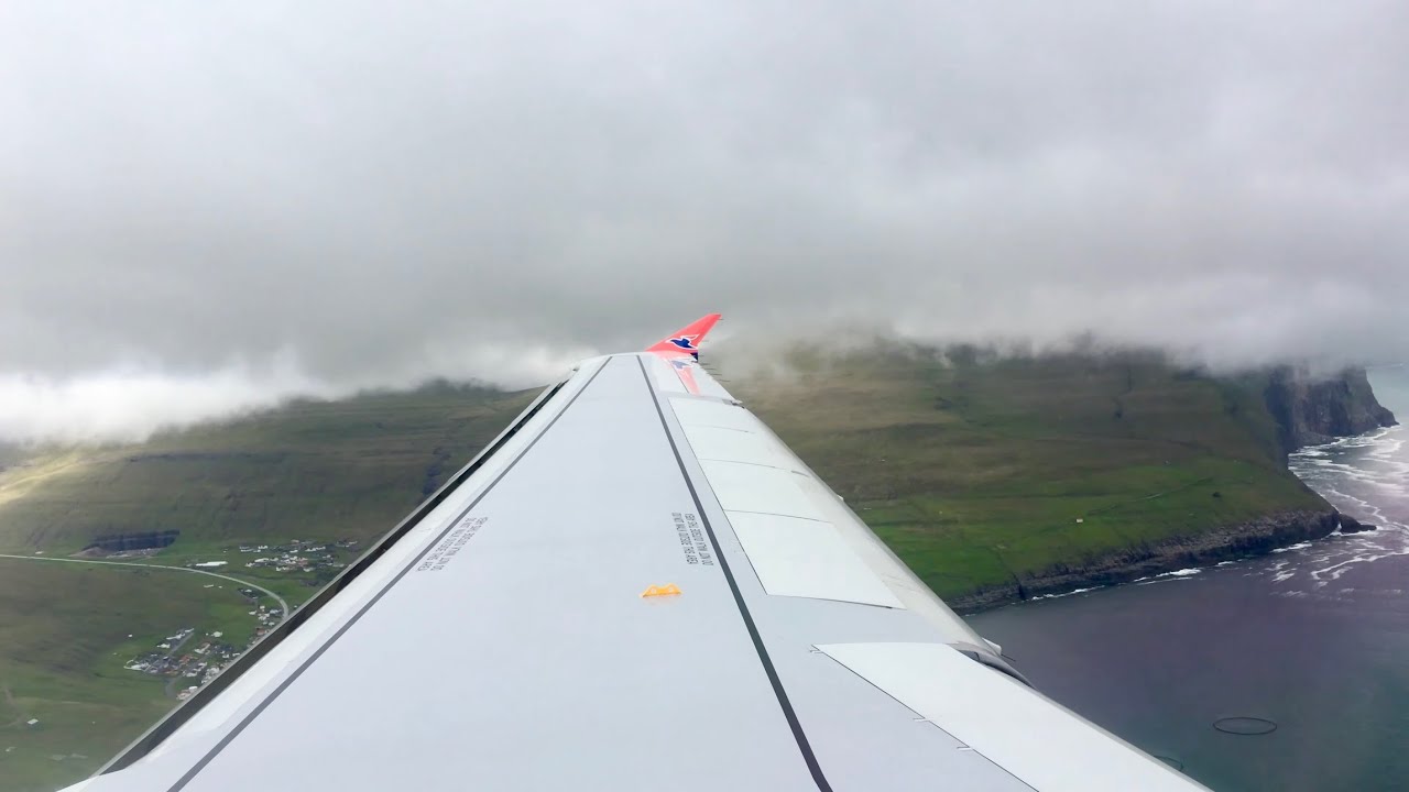 Landing in Vagar, Faroe Islands | Atlantic Airways A320