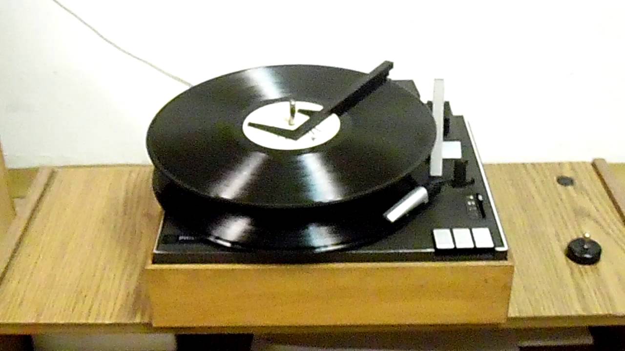 Philips 22GC047 changing turntable - lemezváltós lejátszó