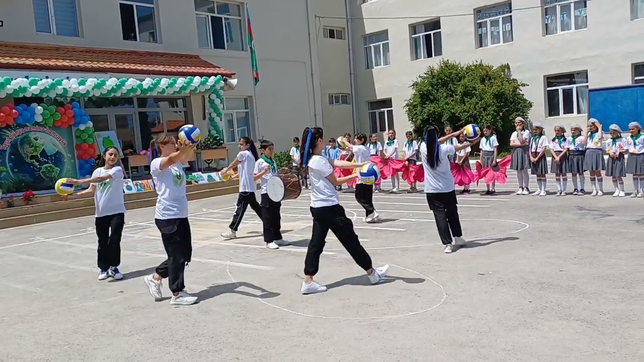 321 nömrəli tam orta məktəbin Voleybol dərnəyinin şagirdlərinin rəqsi.#yaşıldünyanaminə