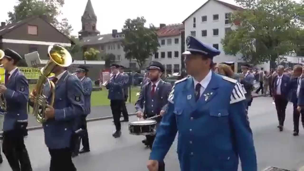Schützenfest Lintorf-Spielmannszüge 17.8.2014!