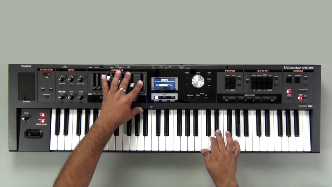 Roland VR 09 - Looper Performance - Groove