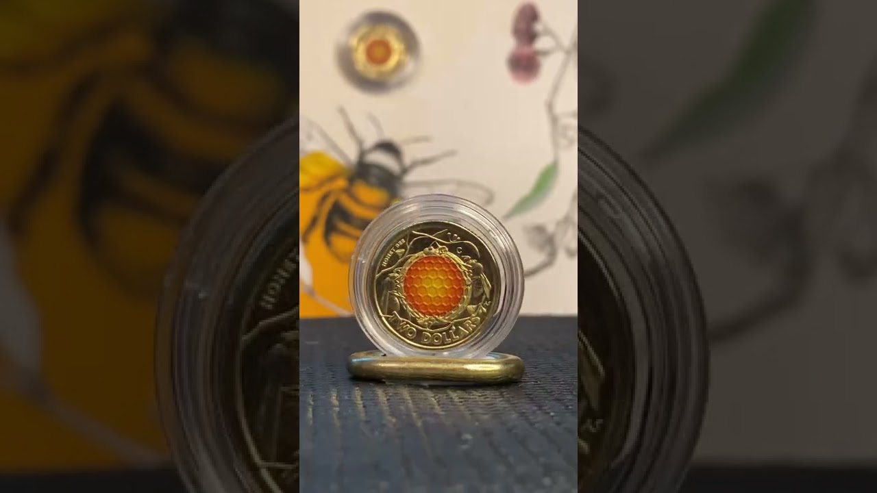 2022 C mintmark $2 Honeybee coloured coin
