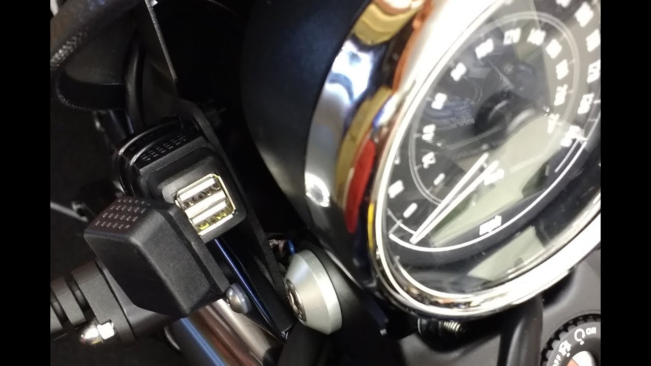 USB Power Socket for Moto Guzzi V7II