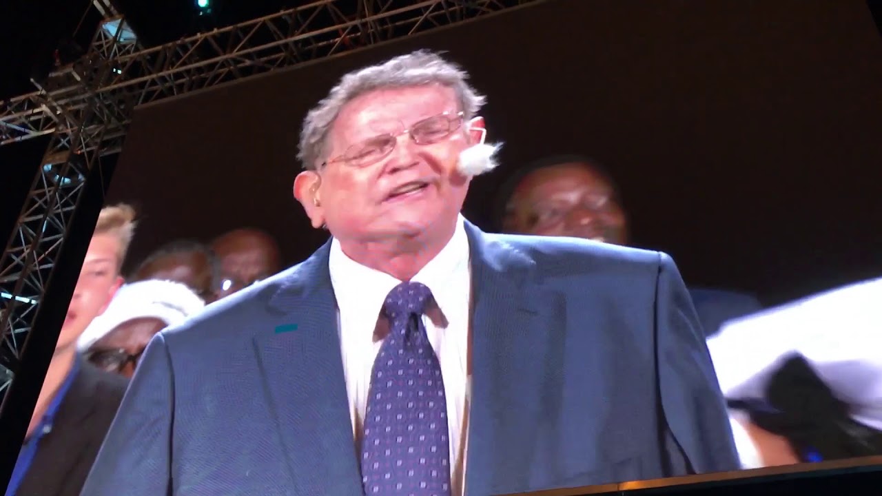 Powerful Outpuring of the Holy Spirit - Lagos, Nigeria with Reinhard Bonnke