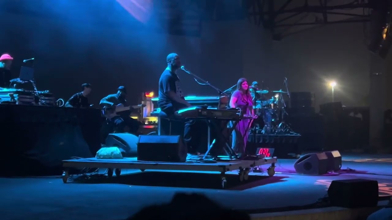 6/21/24 Robert Glasper ft. Yebba (The Aretha Franklin Amphitheatre in Detroit, MI)