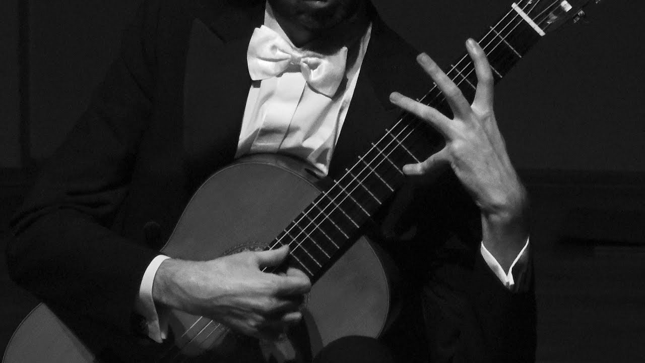 Bach - Cello Suite No.5 - Petrit Çeku, guitar