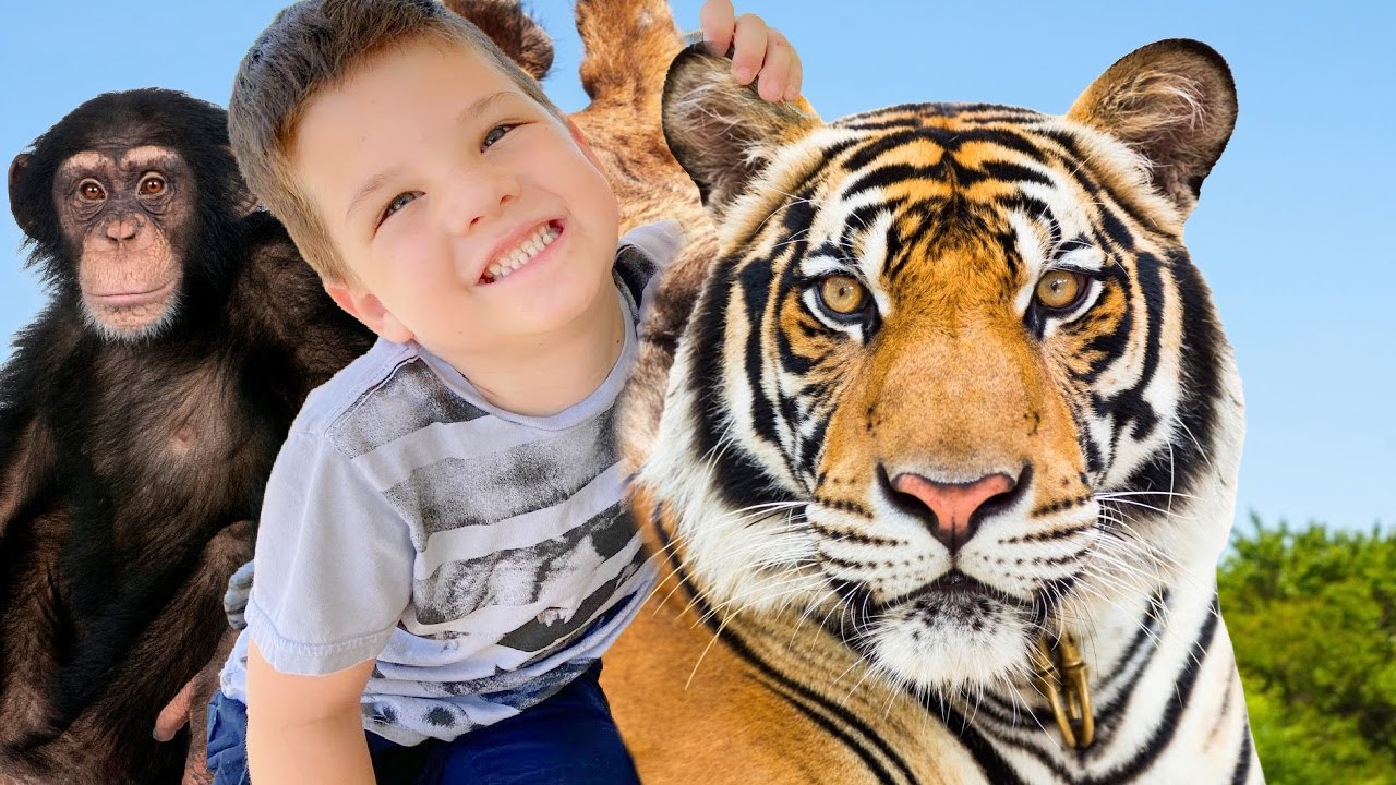 CALEB GOES to the ZOO with MOMMY and DAD & MAKES NEW FRIENDS with ANIMALS!