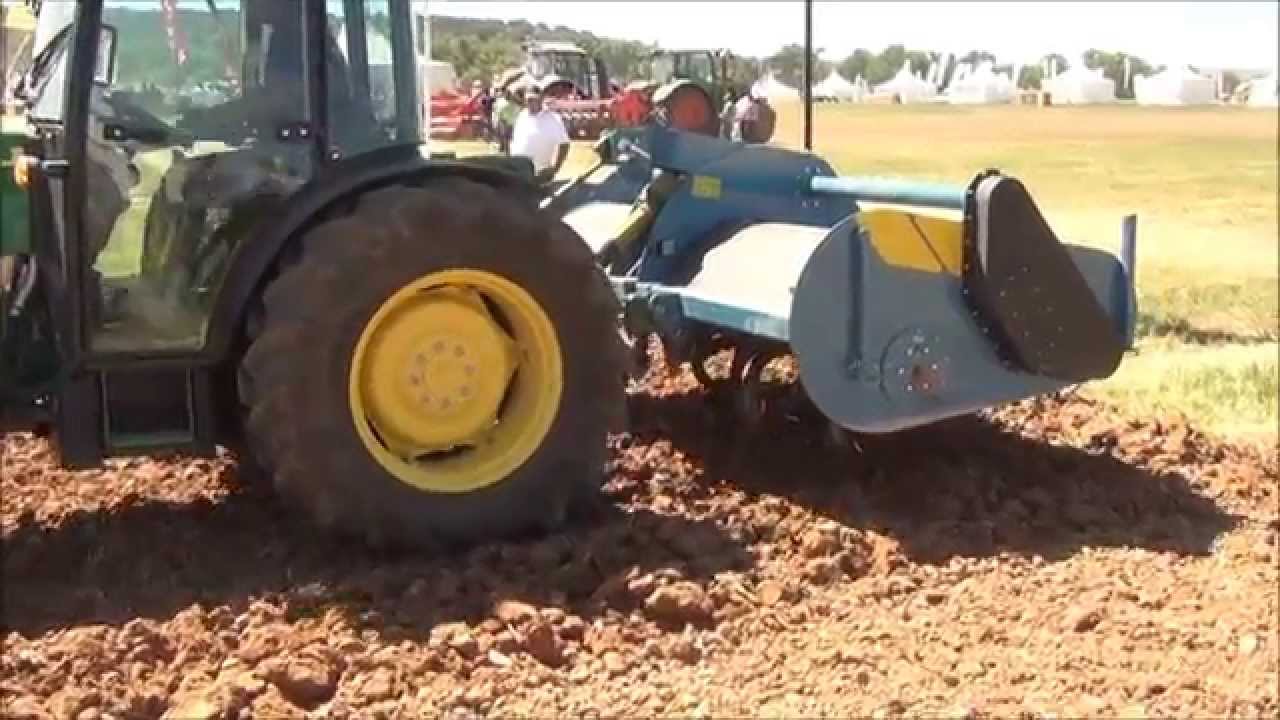 JOHN DEERE 5090GF y Rotavator Imants