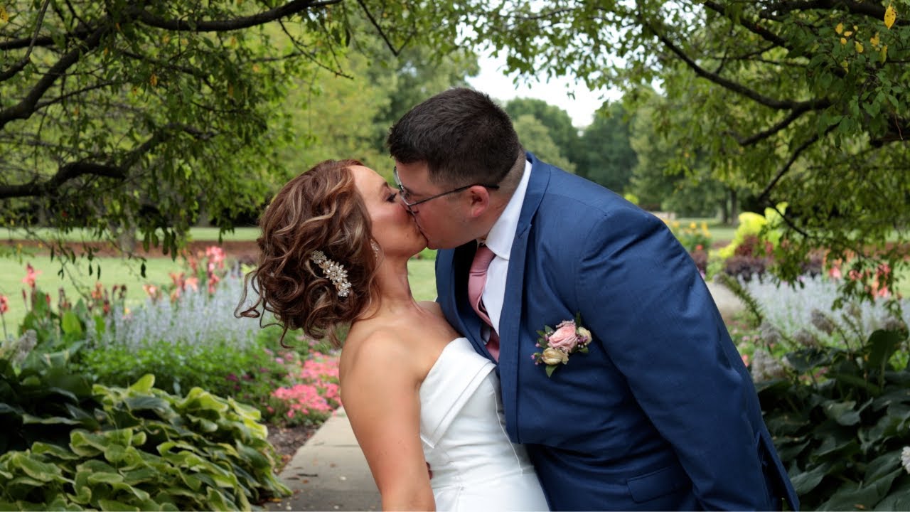 Alexis + Jackson // Carmon's, Champaign IL (4K)