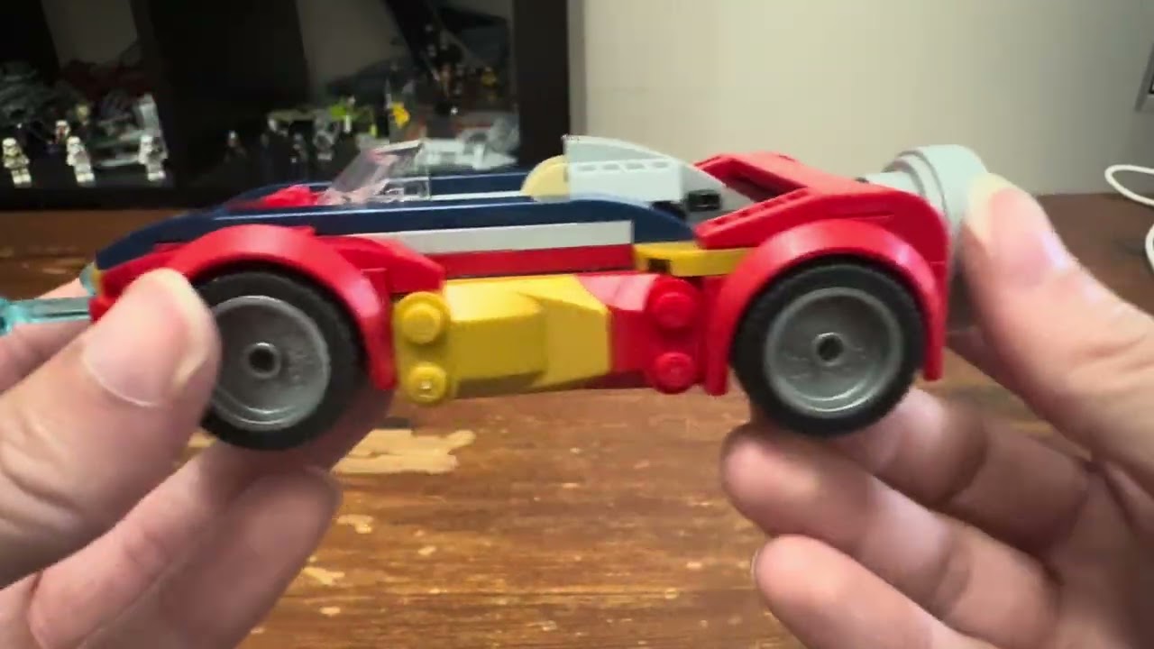 Lego marvel 76336 spider man car vs venomized Wolverine 