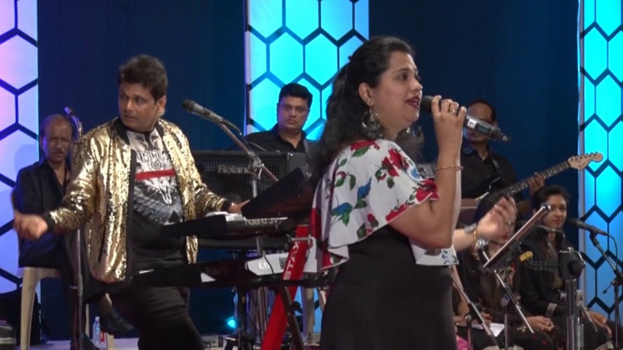 Anand Palwankar & Shefali Taggarsi performing full version Mile Sur Mera Tumhara