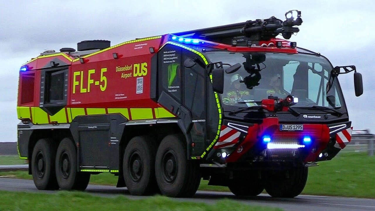 [GROẞALARM FLUGHAFEN DÜSSELDORF!] Flughafenfeuerwehr und Berufsfeuerwehr Düsseldorf auf Einsatzfahrt
