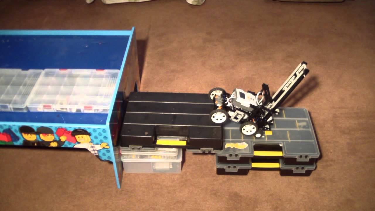 LEGO Mindstorms NXT Stair Climbing Robot climbing 250mm high steps.