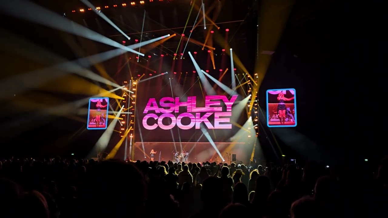 Ashley Cooke - your place (C2C Live Glasgow 2026)