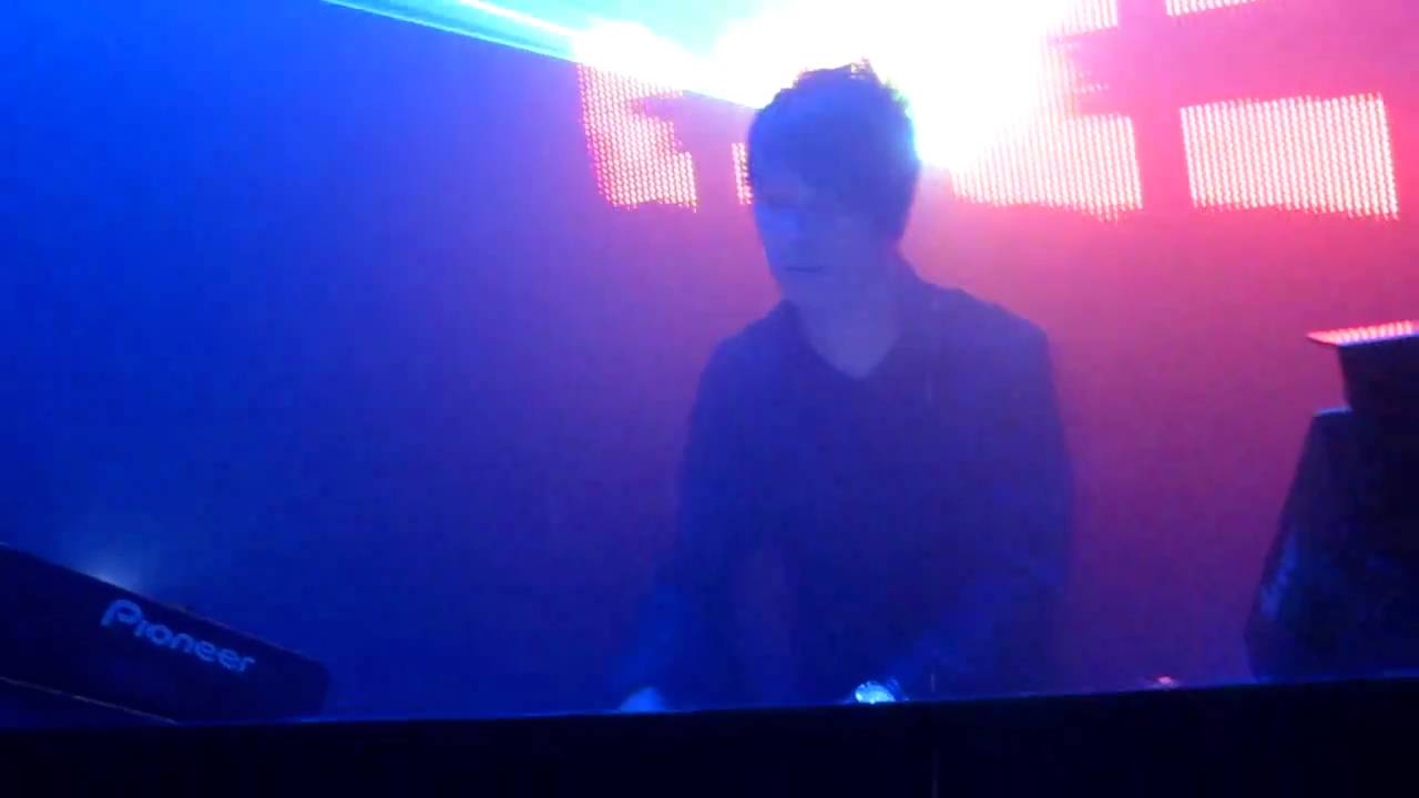 BT Live @ MOS