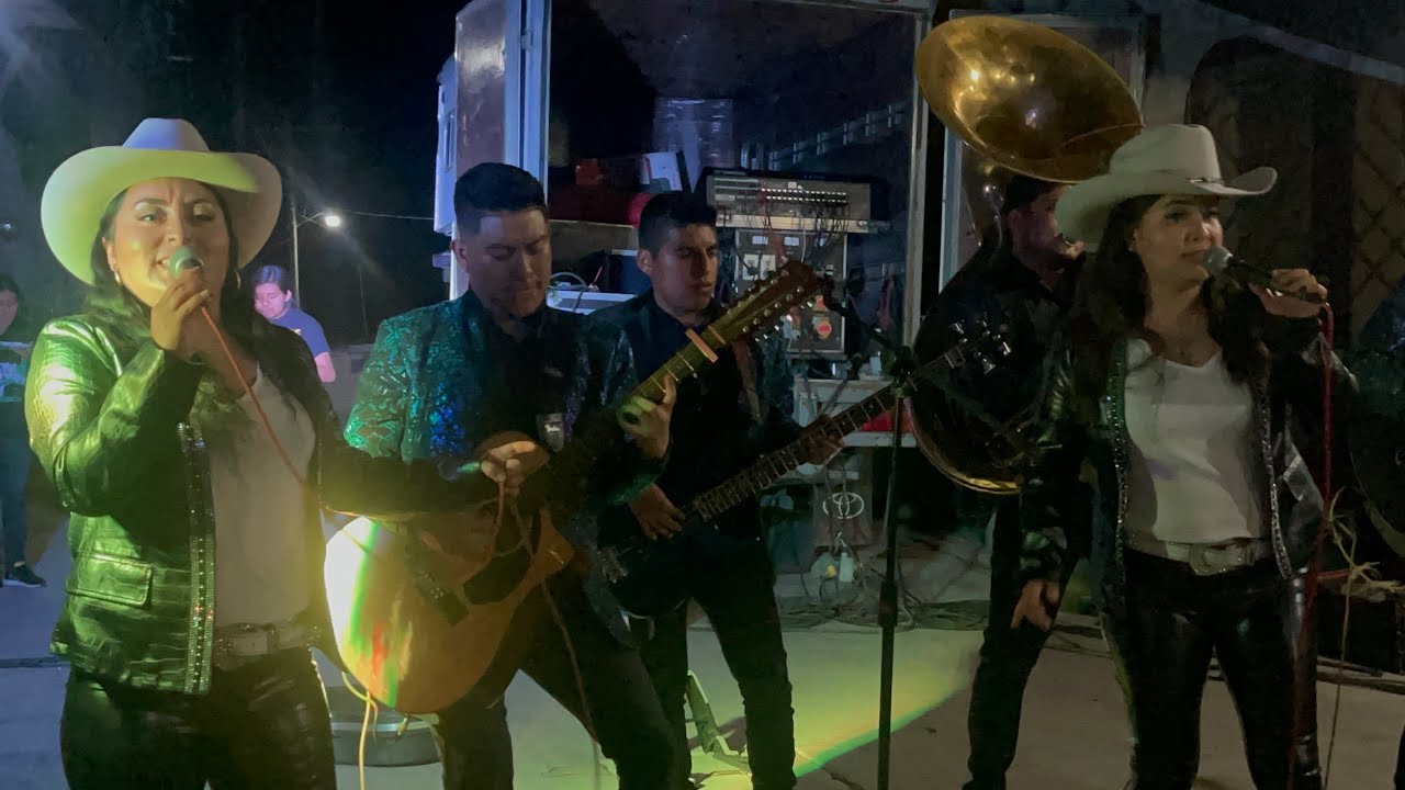 Así Celebraron Su XV Aniversario Dueto Las Azucenas En Santa María Zoquitlan 2022