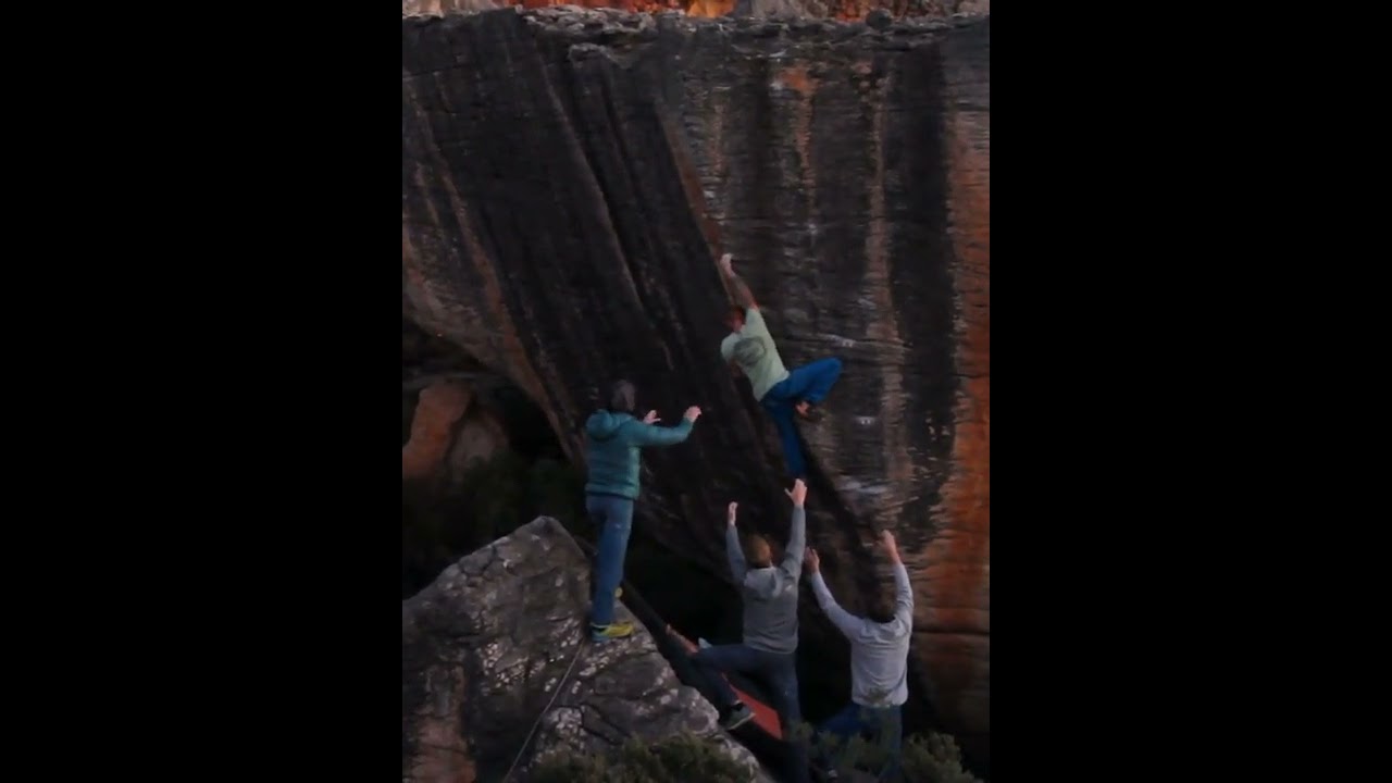 Txiki, 8a+. Rocklands