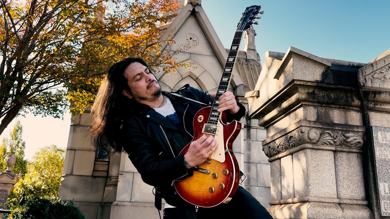 COURTNEY GAINS / WAL - FEAR THE BOOGIE (LYRIC VIDEO)